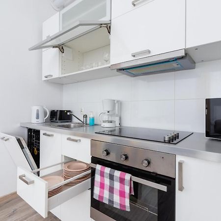Apartment Bosacka Cracow By Noclegi Renters Krakkó Kültér fotó